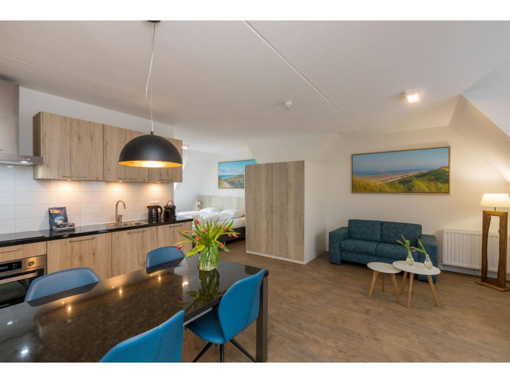 Luxurious Studio For 2 People A 1 Minute Walk From The Beach Of Zoutelande Eksteriør bilde