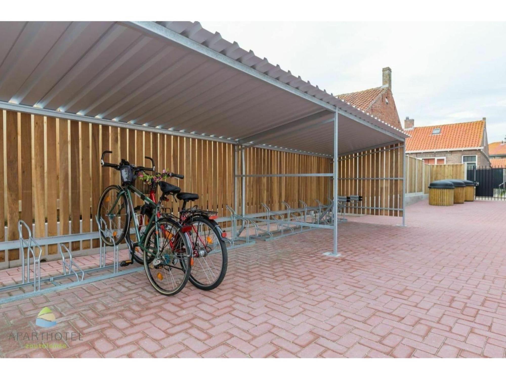 Luxurious Studio For 2 People A 1 Minute Walk From The Beach Of Zoutelande Eksteriør bilde