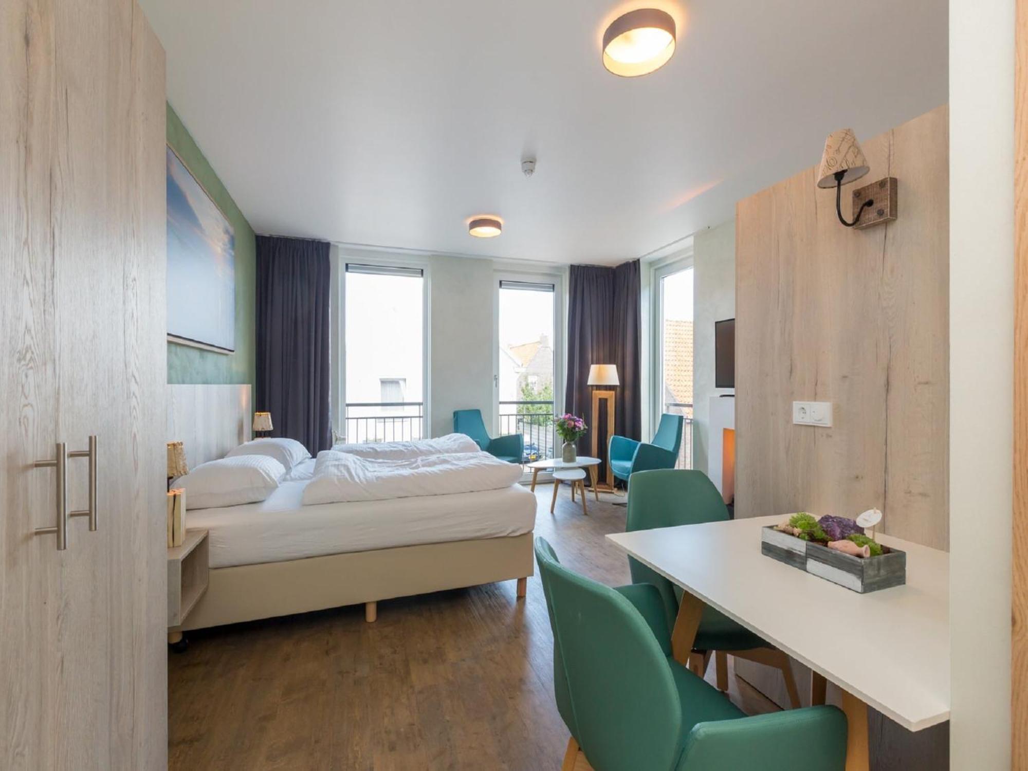 Luxurious Studio For 2 People A 1 Minute Walk From The Beach Of Zoutelande Eksteriør bilde